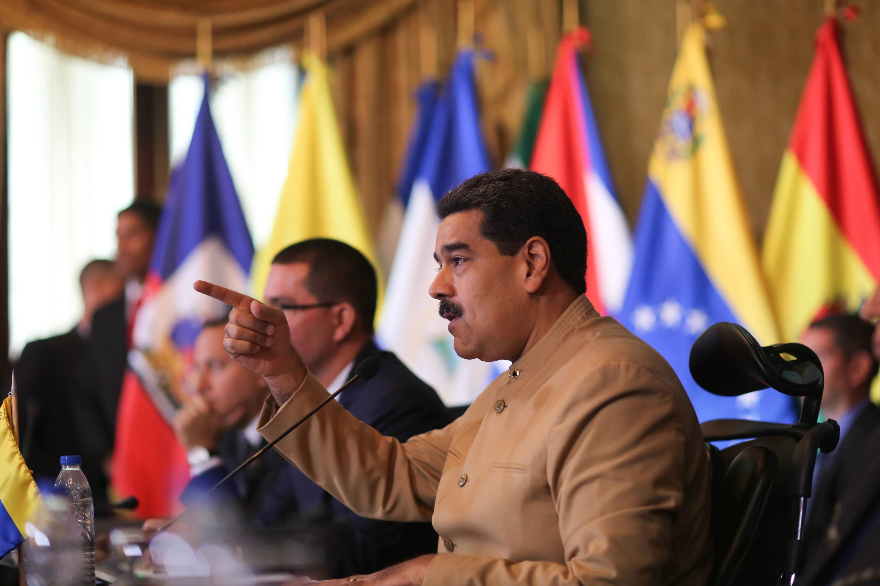 Secession — Not Military Intervention — Can Help Venezuela